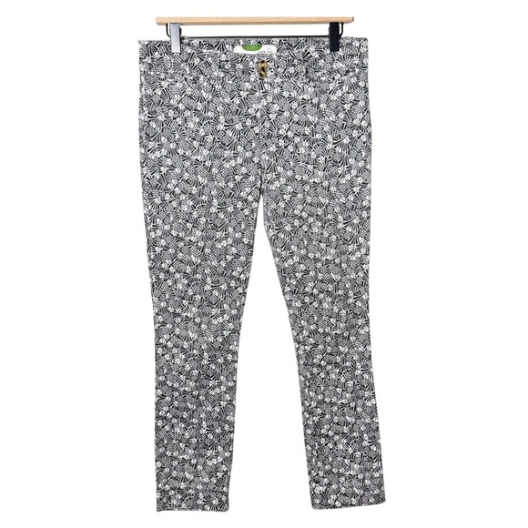 By Anthropologie Women’s Bowery Ankle Crop Pants Black White Pineapple Print 10R - Picture 1 of 11
